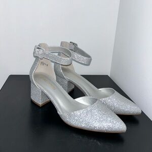 DREAM PAIRS Women's Chunky Closed Toe Low Block Heels Dress Pointed Toe.